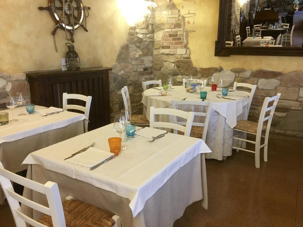 Locanda Ferrari Goro Kültér fotó
