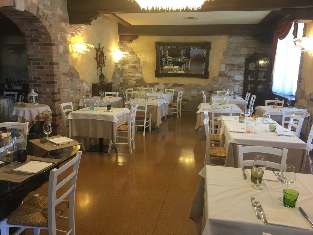 Locanda Ferrari Goro Kültér fotó
