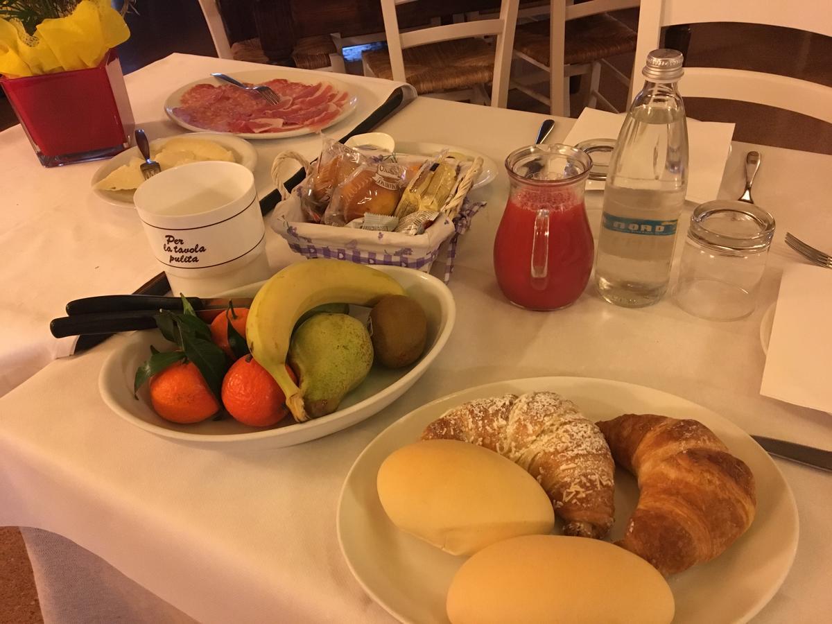 Locanda Ferrari Goro Kültér fotó
